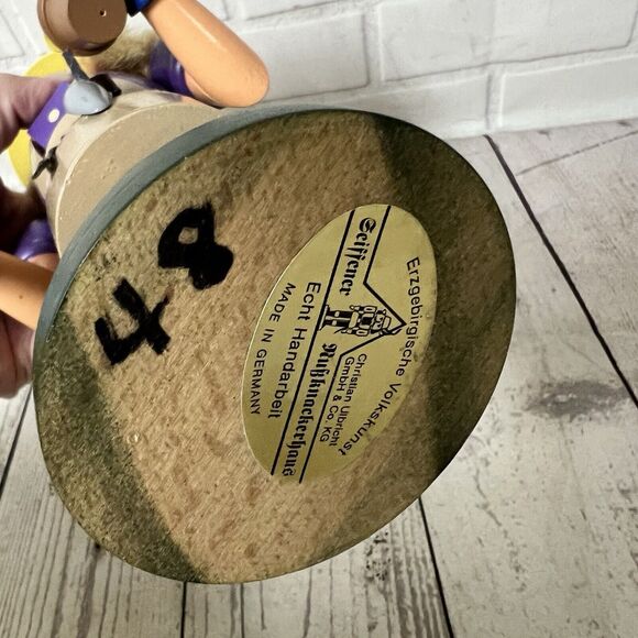 Lady Gardener Wood Nutcracker Erzebirge Germany Christian Ulbricht - Picture 16 of 16